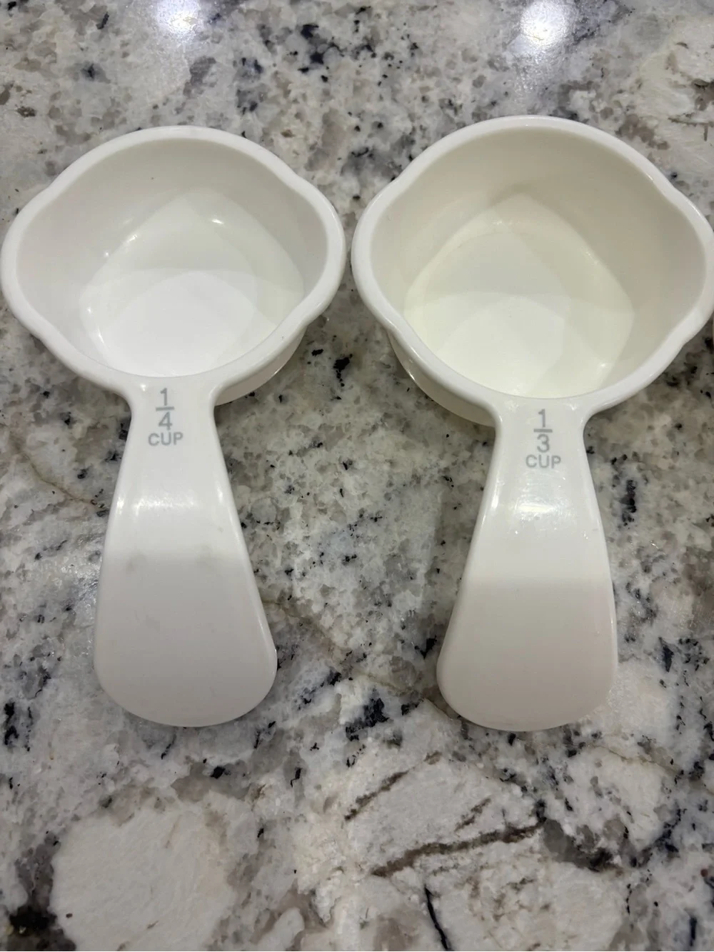 Vintage White Tupperware Nesting Measuring Cups Stack Set 6 Pc